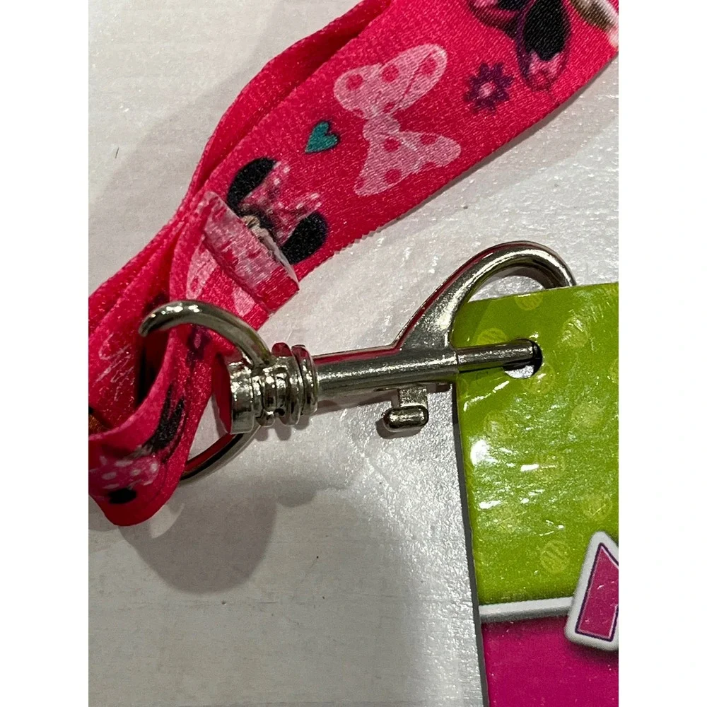 NEW Disney Minnie‎ Mouse Lanyard with Badge Holder Pink Breakaway Safety